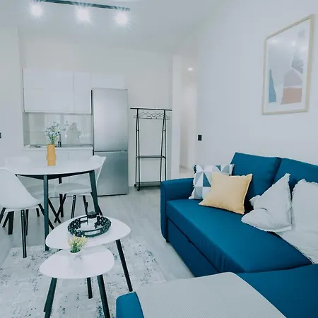 Daire Elrea Living 2 1br With Dajti & Skyline View Tiran