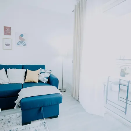 Daire Elrea Living 2 1br With Dajti & Skyline View *