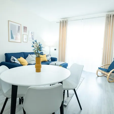 Elrea Living 2 1br With Dajti & Skyline View Tiran